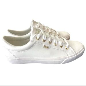 NWOB Keds Jump Kick Leather Woman’s Sneakers Size 10